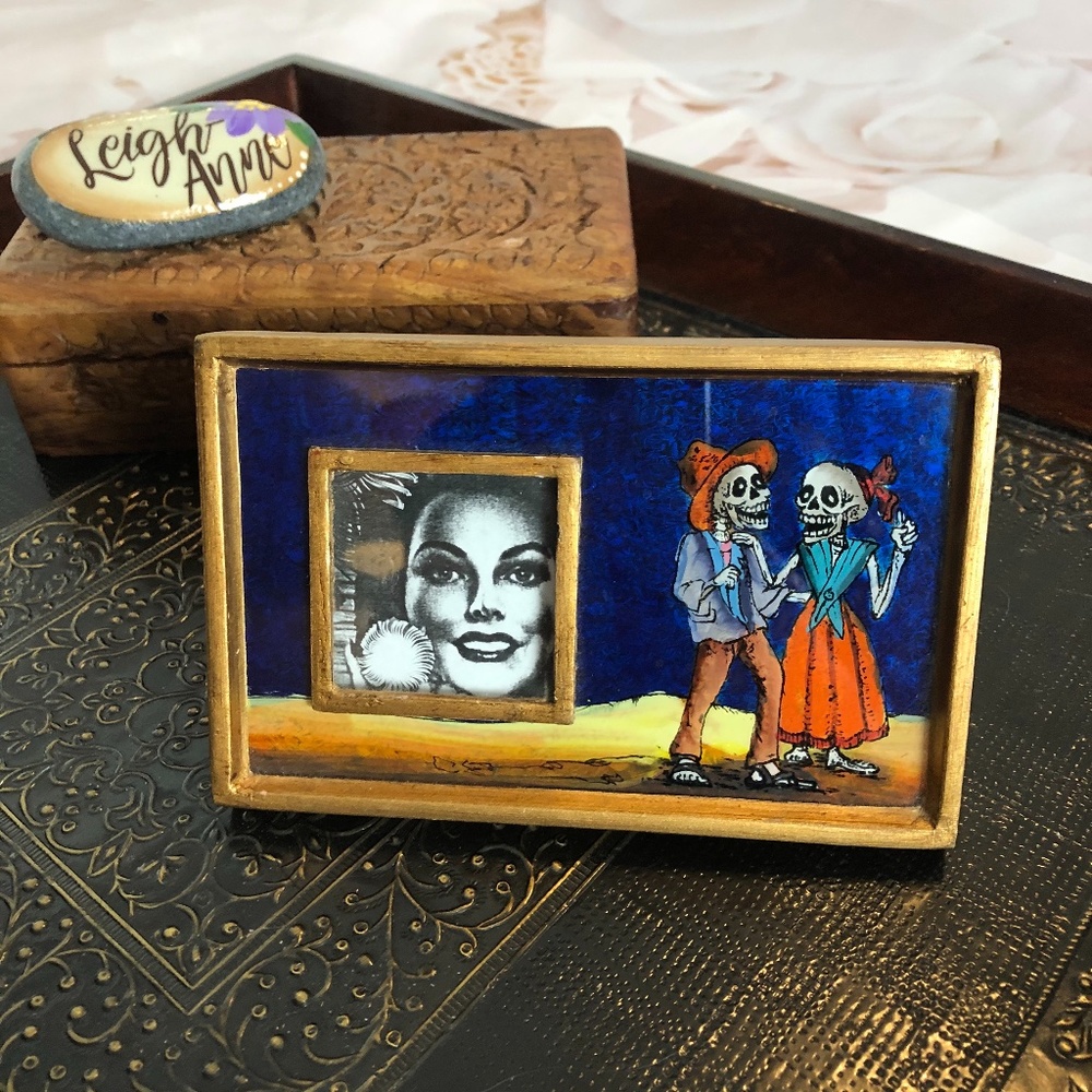 Unique Skeleton Glass Painted Frame - Peru NWT